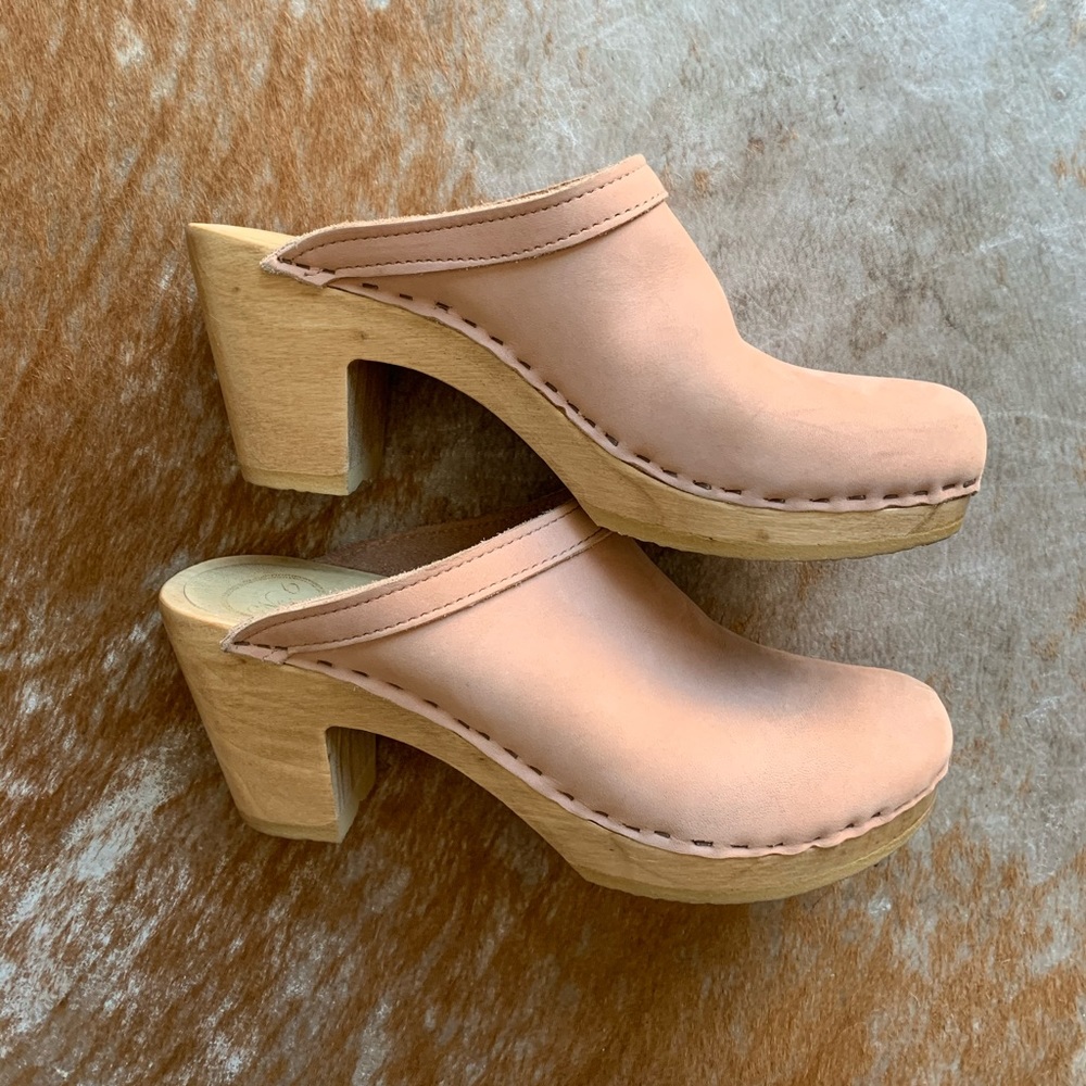 No. 6 High Heel Clog